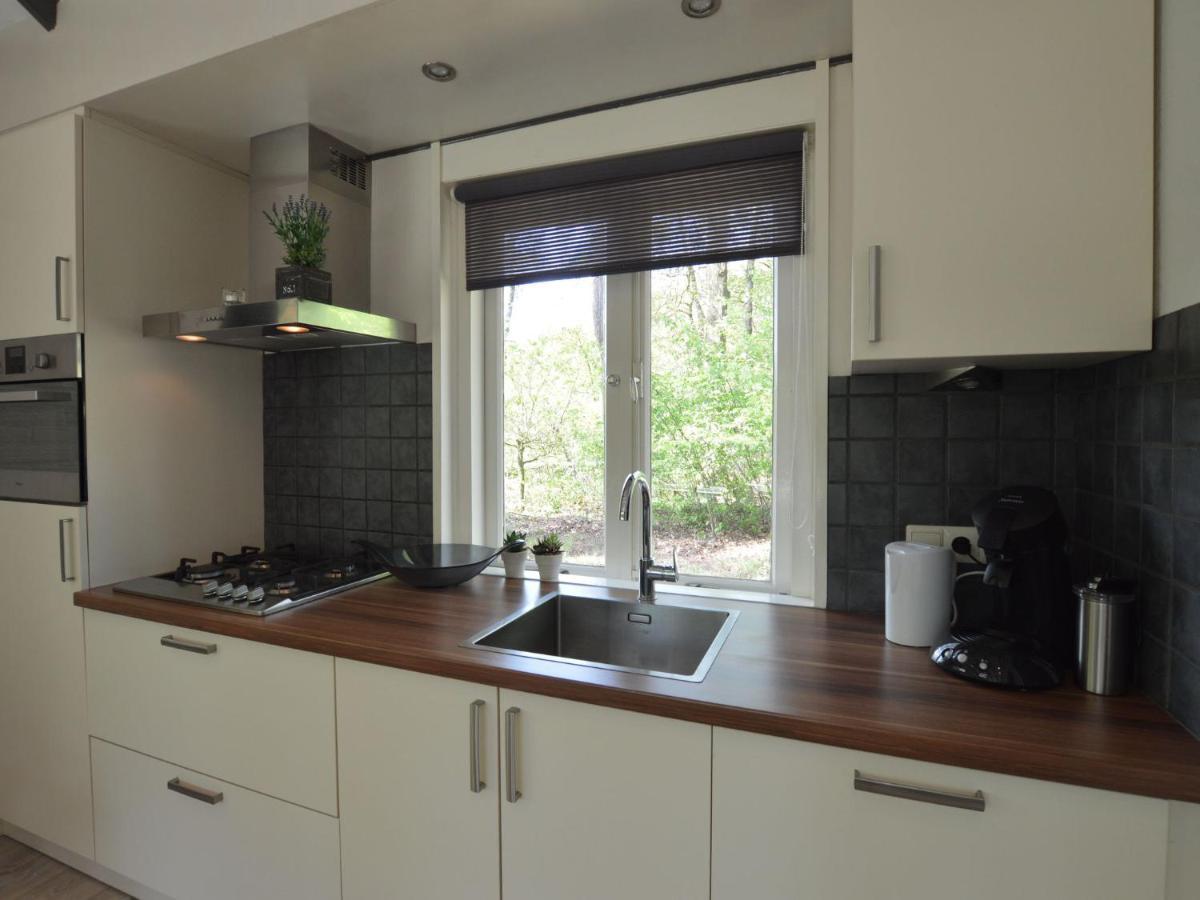 Detached Holiday Home With Sauna Large Garden Stramproy Bagian luar foto