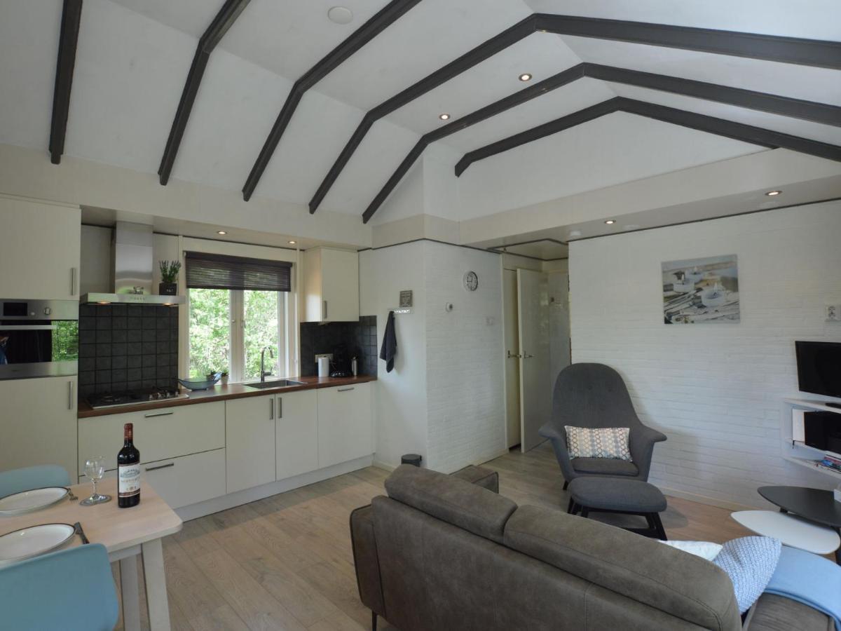 Detached Holiday Home With Sauna Large Garden Stramproy Bagian luar foto